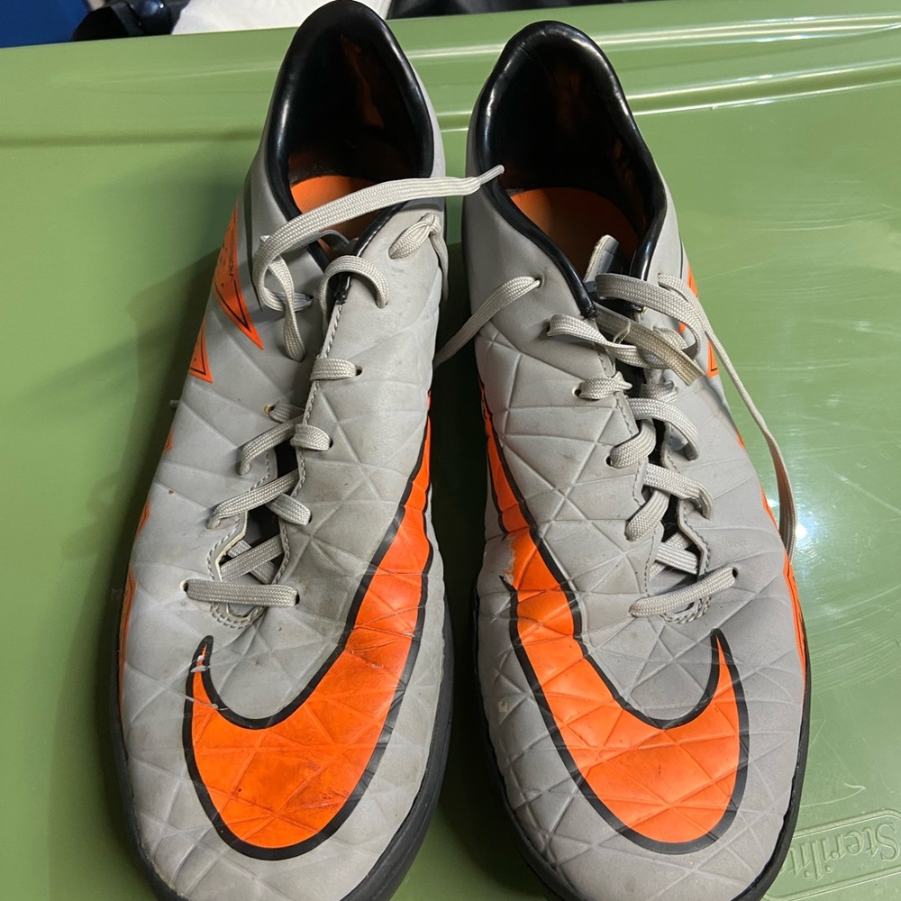 Nike Hypervenom Men's Athletic Shoes Gray Orange - Picture 2 of 6
